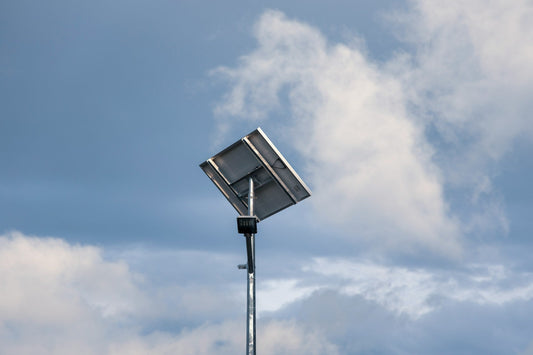 How to Choose the Best Sunlight Battery Charger: A Complete Buyer’s Guide