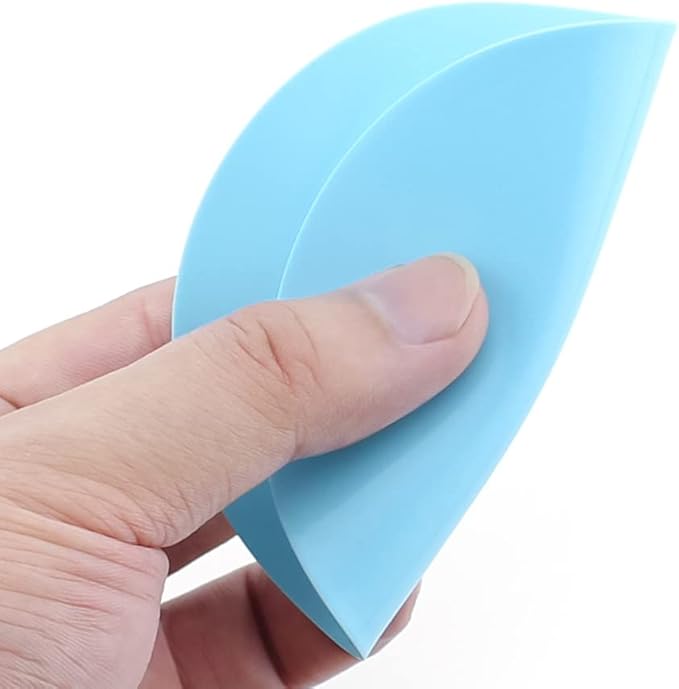 8 Sheets Silicone Round Shape Nail Art Painting Gel Palette Nail Polish Mixing Plate Foundation Lipstick Palette Cosmetic Palette Paint Drawing Color Dish Manicure Nail DIY Tool-Velvo Beauty