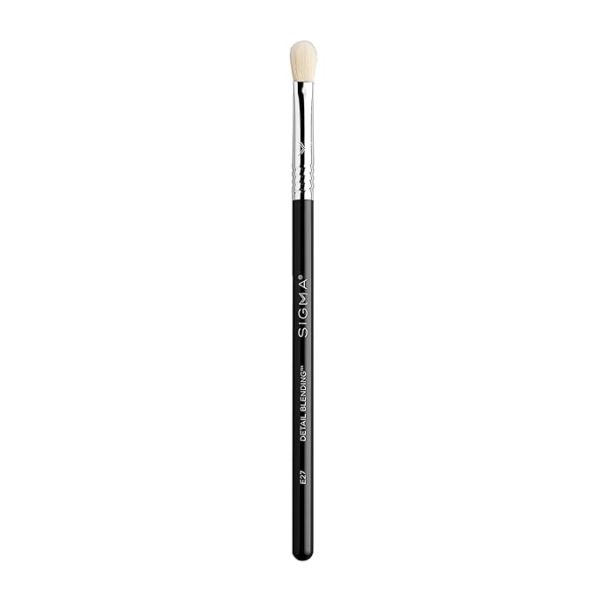 Sigma Beauty Professional E27 Detail Eyeshadow Blending Brush – Eyeshadow Application and Blending Brush - Apply Pigment and Blend Harsh Lines for a Well Blended Effect (1 Brush)-Velvo Beauty