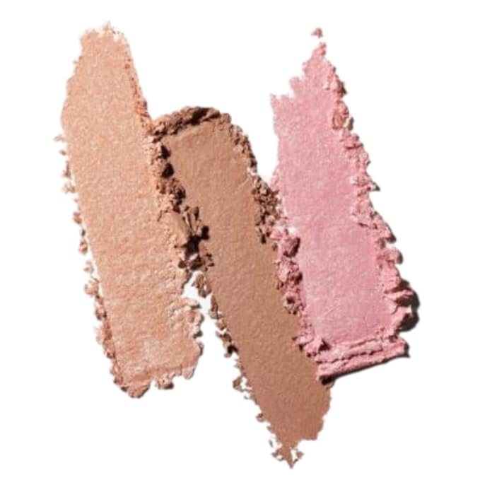 M.A.C. Limited Edition Effervescence Extra Dimension Face Compact: Light-Velvo Beauty
