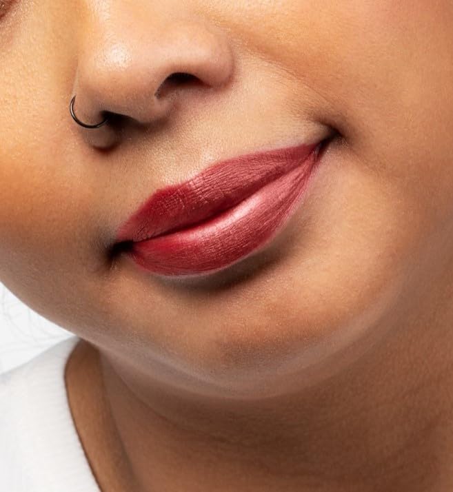 Aromi Dark Red Metallic Liquid Lipstick | Ruby Maroon Lip Color with Shimmery Finish, Vegan, Cruelty-free, Holiday Makeup, Long-Lasting (Candy Apple)-Velvo Beauty