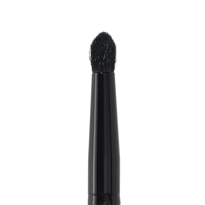 e.l.f. Smudge 'N Smoke Eyeliner Brush, Multi-Use Eyeshadow & Eyeliner Brush For Creating A Perfect Smoky Eye, Vegan & Cruelty-Free-Velvo Beauty