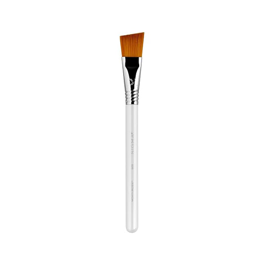 Sigma Beauty S05 Moisturizer Skincare Brush – Skincare Tool for Applying Skincare Products to Face and Skin, Face Moisturizer Brush for Creams and Lotions (1 Pc)-Velvo Beauty