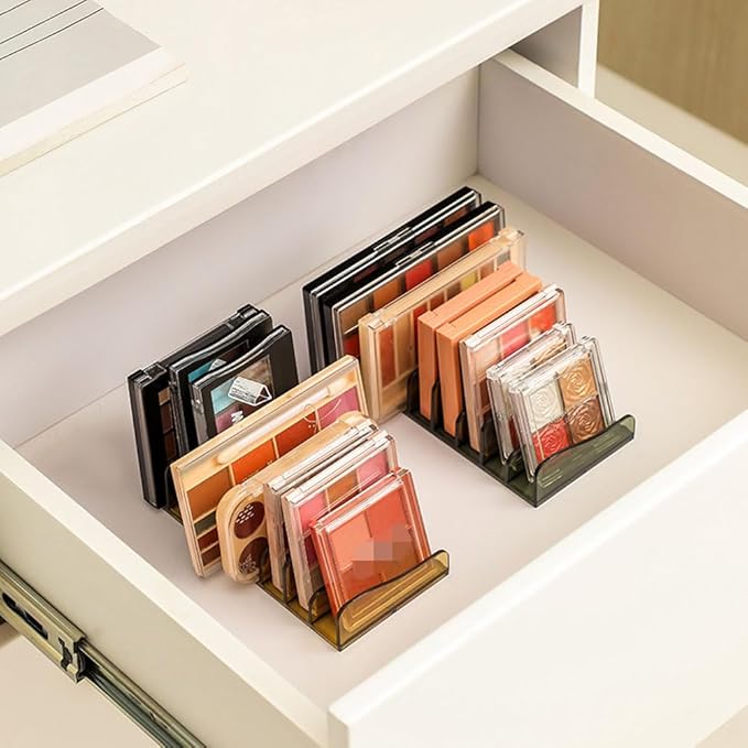 1 Piece Makeup Palette Organizer Acrylic Cosmetic Organizer 8-Section Eyeshadow Organizer Eyeshadow Blush Contour Palette Makeup Palette Cosmetic Organizer Eyeshadow Palette Organizer, Green-Velvo Beauty