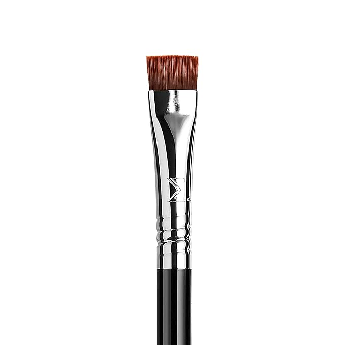 Sigma Beauty E15 Flat Definer Brush – Flat-Angled Professional Makeup Brush for Sharp, Defined Makeup Application, Eyeliner Brush Adapts to Liquid, Gel, & Powder Eye Makeup (1 Brush)-Velvo Beauty