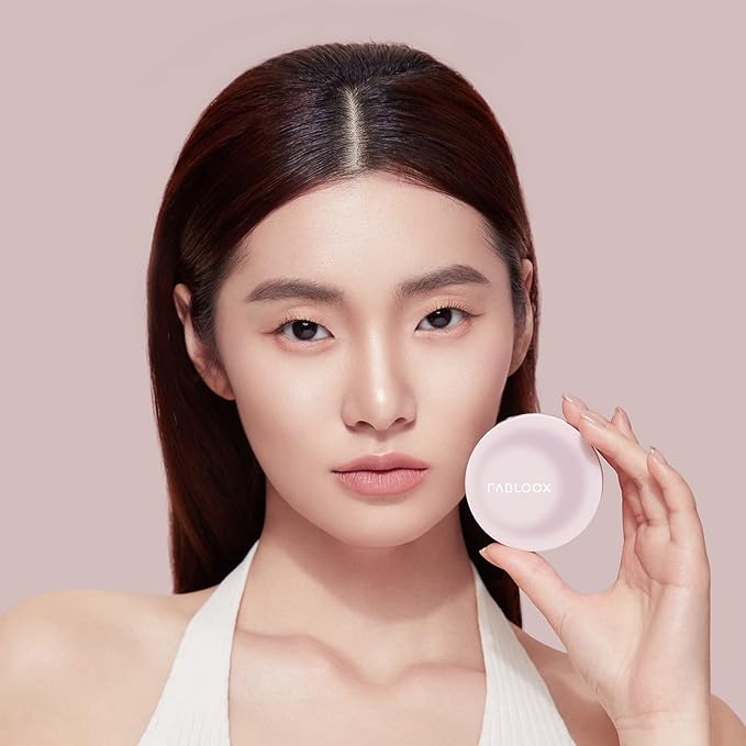 Moon Glow Contour & Glow Palette, Lightweight Cream Contour and Highlighting Makeup Kit, Blendable & Buildable Color, Travel Friendly, Vegan, Cruelty Free, Step-by-Step Instructions Included-Velvo Beauty