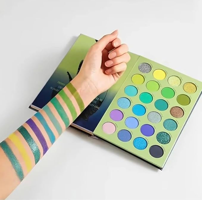 Generic Majical Book of Beauty Makeup Palette, 72 Colors, 3-Layer Folding Book, Eyeshadow Palette, Long Lasting-Velvo Beauty