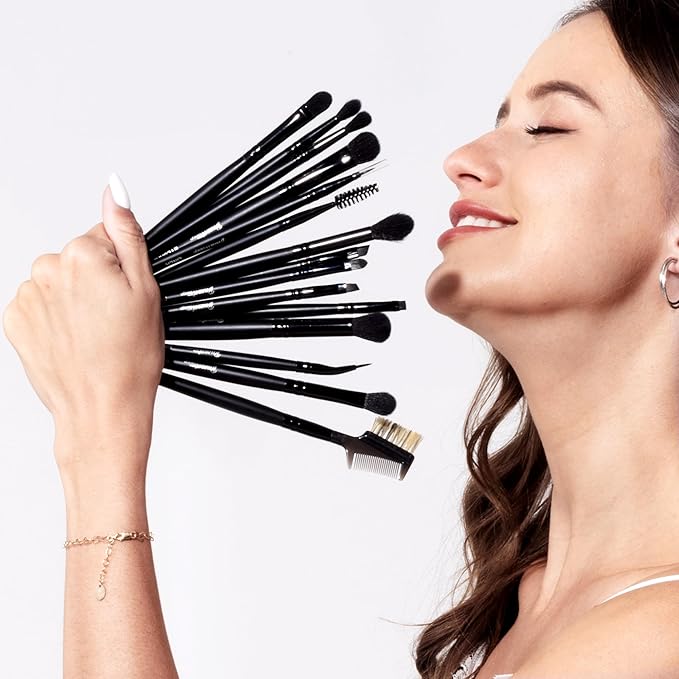 Bueart Design 15Pcs Professional Eyeshadow Brush Set For Eye makeup Blending,Brow grooming,Concealing,eyeshader, With premium ultra soft synthetic vegan Hair-Velvo Beauty