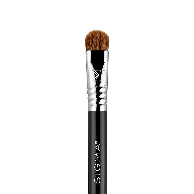 Sigma Beauty Travel Essential Trio - Makeup Brush Set for Foundation Powder Eyeshadow - 3 Tool Brushes with Brush Tin Holder - Skin Safe, Vegan Makeup Brushes for Travel - Black-Velvo Beauty