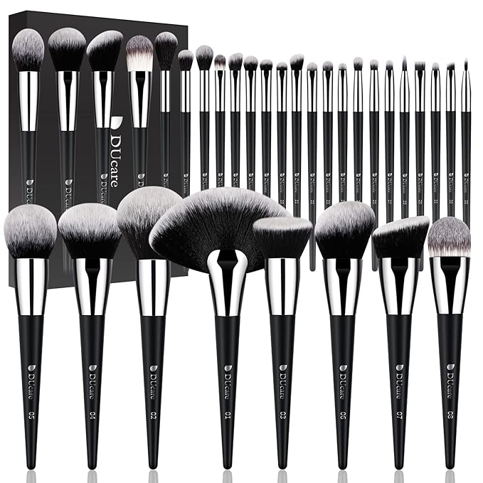 DUcare Makeup Brushes Set Professional 32Pcs Make up Brushes Premium Synthetic Kabuki Foundation Blending Face Powder Blush Concealers Eye Shadows-Velvo Beauty