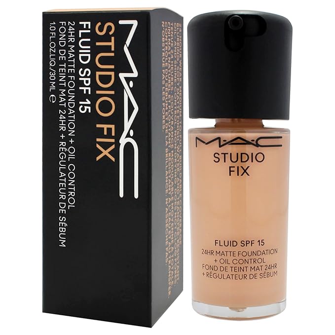 Studio Fix Fluid SPF 15 24Hr Matte Foundation Plus Oil Control - NW22 by MAC for Women - 1 oz Foundation-Velvo Beauty