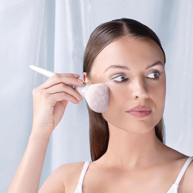 Snow Fox Skincare Fox Tail Loose Powder Brush for Fast Powder Application-Velvo Beauty