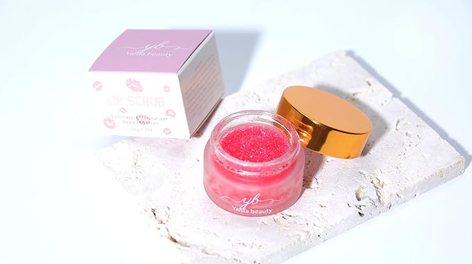 ∣ STRAWBERRY LIP SCRUB ∣ EXFOLIATOR & MOISTURIZER ∣ REPAIR & SOFTEN-Velvo Beauty