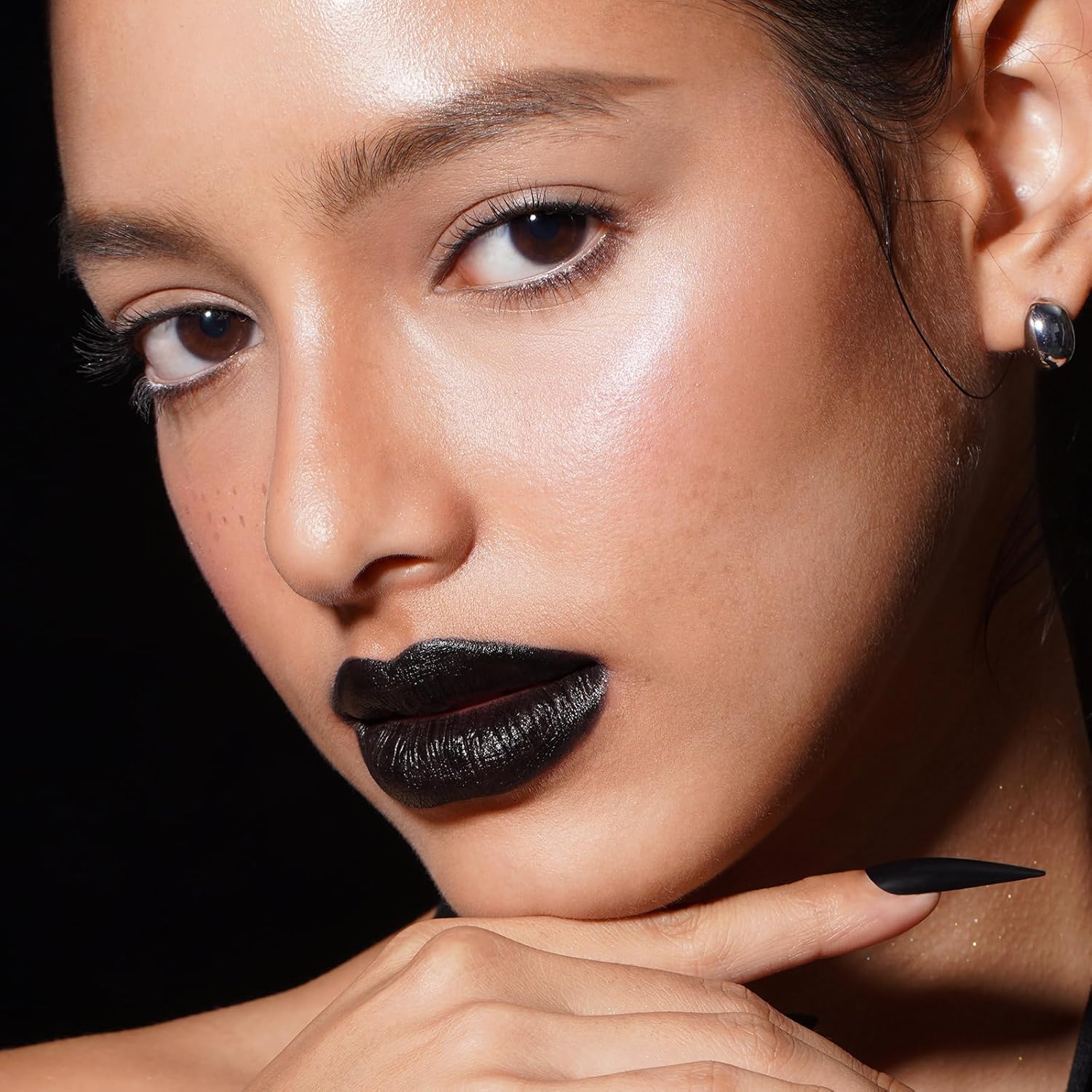 Oulac Black Lipstick for Women, Halloween Matte Lipsticks, Full Coverage Lip Color, Satin Matte Finish, Cream Texture, Hydrating, Infused with Hyaluronic Acid, Vegan & Clean Beauty 4g SG16-Velvo Beauty