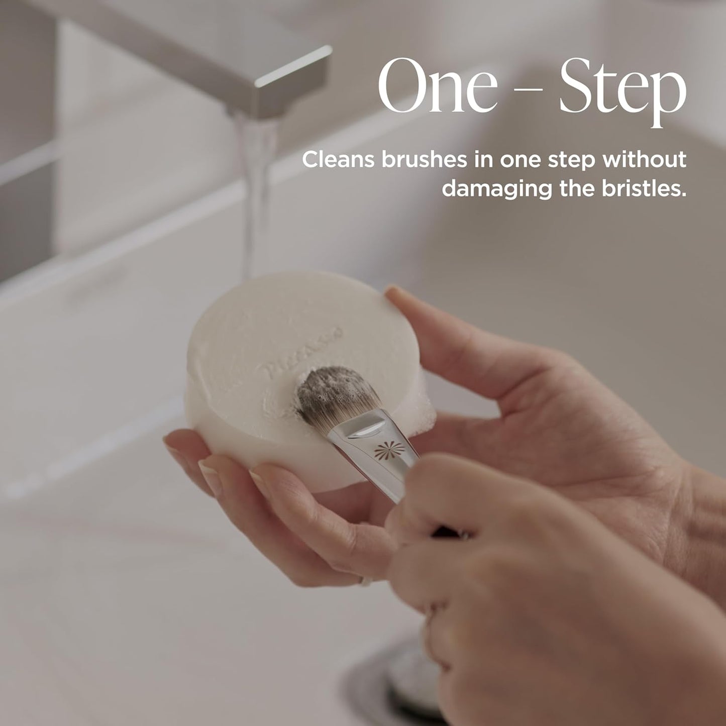 Piccasso Brush Cleaner – Makeup Brush Cleaner Cleanser Soap for Deep Cleaning, Gentle Brush Cleaner for Makeup Brushes, Professional Brush Cleaner Make Up Solid Cleanser-Velvo Beauty