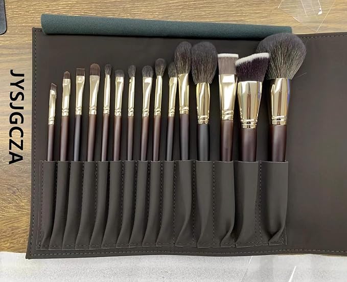 Professional makeup brush set with makeup bag. Includes Brushes for Contouring, Highlighting, Eyeshadow, Foundation & More. 15 Pcs Wool makeup brush-Velvo Beauty