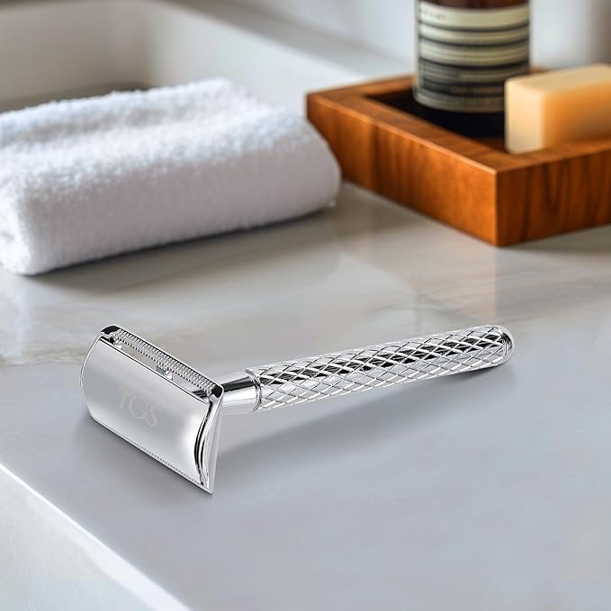Double Edge Safety Razor with Chrome Plated Handle & Silicone Cover & 10 Blades Single Blade Safety Razor for Travel Metal Eco-Friendly Reusable Razor for Shaving-Velvo Beauty