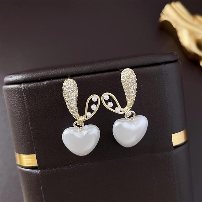 Vintage Crystal Pearl Heart Dangle Earrings Rhinestone Pearl Drop Earrings Gold Cz Pearl Stud Earrings Heart Love Earrings Jewelry for Women-Velvo Beauty