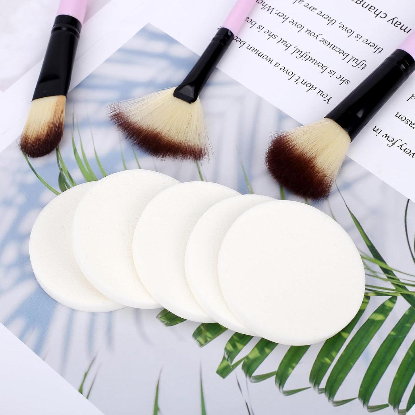 20Pcs White Makeup Sponge Round Make Up Facial Face Soft Sponge Cosmetic Puff Women Lady Beauty Makeup Foundation Powder Puff for All Skin Types Wet and Dry Dual Use-Velvo Beauty