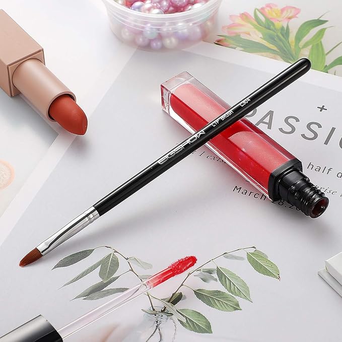 Lip Brush Professional Make Up Brush Travel Lipstick Gloss Wands Applicator Cosmetic Tool Kits, Cruelty-Free & Vegan, Precise Application (L304)-Velvo Beauty