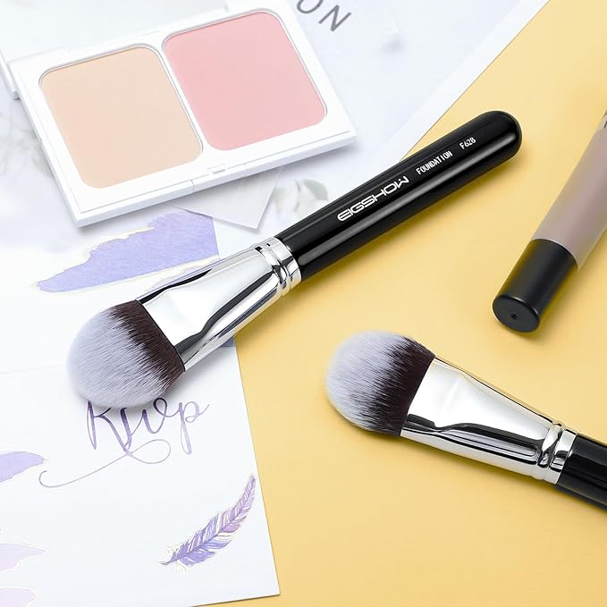 EIGSHOW Flat Foundation Brush, Large Face Makeup Brush with Soft Dense Synthetic Bristles for Blending Liquid Cream Powder (F628)-Velvo Beauty