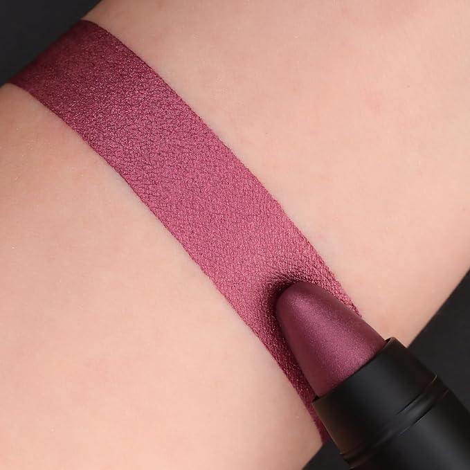 FOCALLURE Ultra Chic Metallic Lipstick,Rich Vitamin E Lip Crayon,Lightweight Shinning Color without Drying or Fading,Long Lasting Lips Makeup,#30 Flame-Velvo Beauty