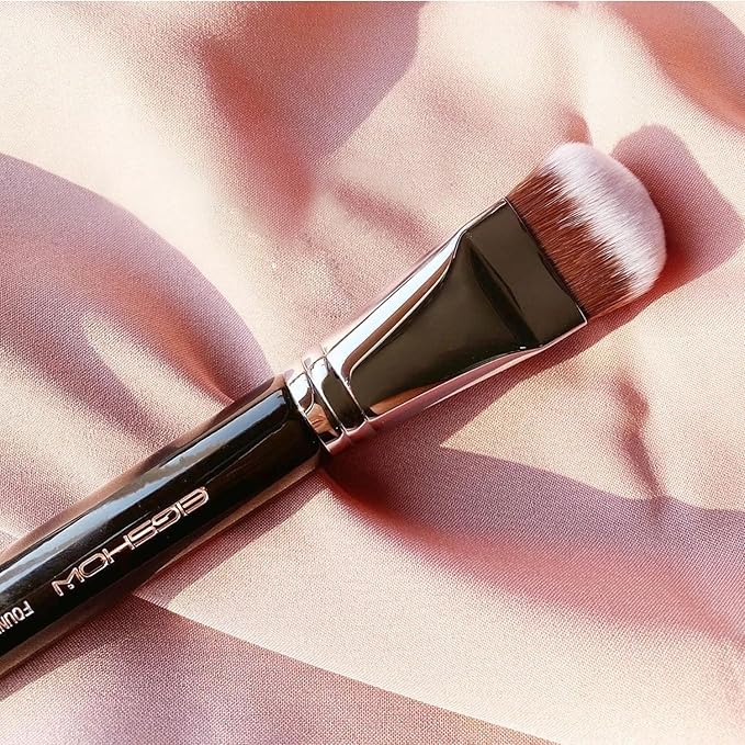 Foundation Brush, EIGSHOW Pro Slanted Brushes Angled Bristles Mask Kabuki Face Brush Perfect for Powder Liquid Cream Buffing Blending (F625)-Velvo Beauty
