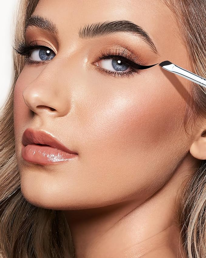 Eyeliner Brush, EIGSHOW Sickle Angled Gel Eyeliner Makeup Brush for Precise Eye Liner, Eyebrow, Eyelid with Ultra Thin Curved Vegan Bristles (E865)-Velvo Beauty