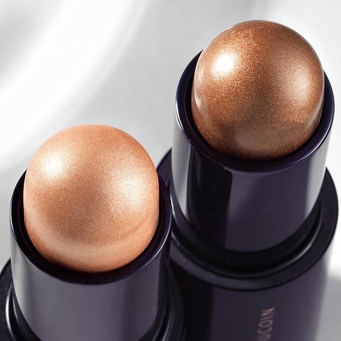 Kevyn Aucoin the Lighting Stick, soft light (fair to light skin tones): Makeup complexion enhancer. Reflects light, brightens angles. Made in Italy.-Velvo Beauty