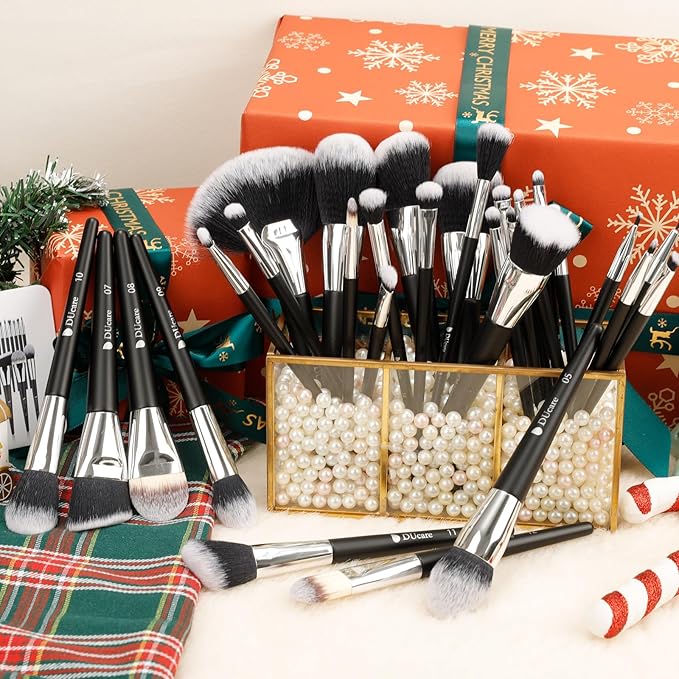 DUcare Makeup Brushes Set Professional 32Pcs Make up Brushes Premium Synthetic Kabuki Foundation Blending Face Powder Blush Concealers Eye Shadows-Velvo Beauty