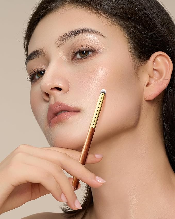 Desert Oak Series MicroBlur Tap Concealer - 6mm Finger-Tip Precision Brush for Tear Troughs & Acne Spots, Vegan Nylon, Bubinga Handle (CM 199)-Velvo Beauty
