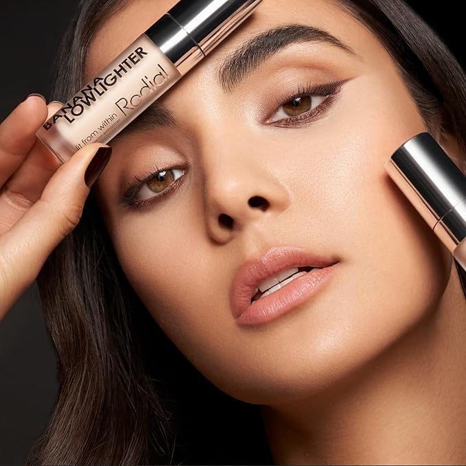 Rodial Banana Lowlighter 0.1 fl oz, Liquid Colour Concealer with Yellow Undertone, Face Concealer with Silky, Non-Shimmer Finish, Hydrating Formula with Hyaluronic Acid, Vitamin E and Caffeine-Velvo Beauty