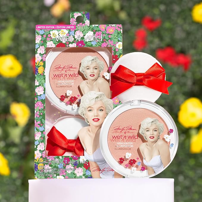 wet n wild Marilyn Monroe Collection Icon Highlighter - Peachy Pink-Velvo Beauty