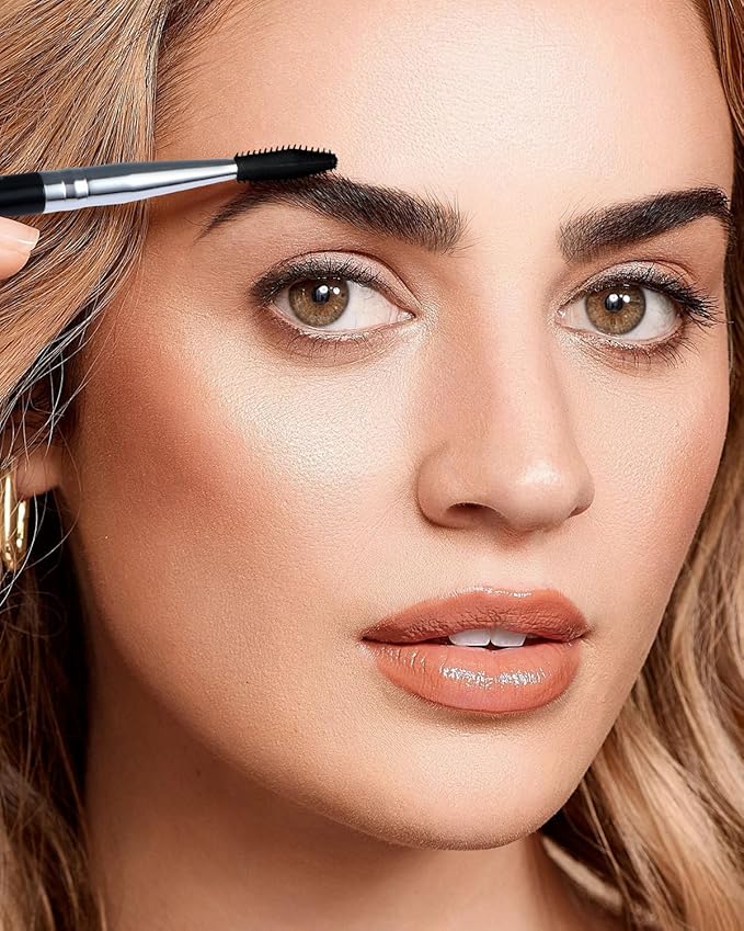 EIGSHOW Dual-Ended Precision Eyebrow Brush and Comb for Eyeliner Lining, Sculpting Brows, Professional Eye Makeup Tools (D109)-Velvo Beauty