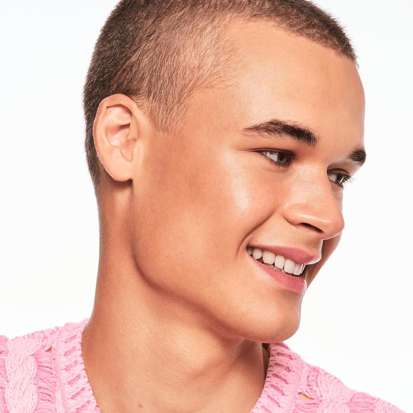 essence | Baby Got Bronze Liquid Bronzer | Lightweight, Buildable, Natural Finish with Sponge Applicator| Vegan & Cruelty Free (10 | Sweet Shadows)-Velvo Beauty