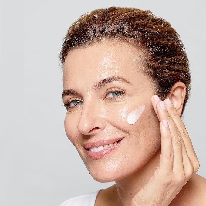 L'Oreal Dermo-Expertise Age Perfect Reinforcing Eye Cream (Mature Skin) 15ml/0.5oz-Velvo Beauty