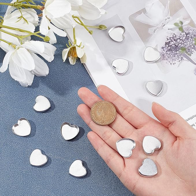 CHGCRAFT 300Pcs Empty Heart Metal Pans Size 19.5mm for Eyeshadow Palette Makeup Palette Sliver-Velvo Beauty