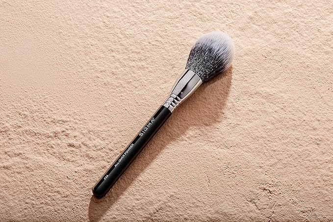 Sigma Beauty F24 All-Over Powder™ Brush-Velvo Beauty