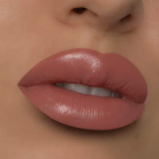 KAB Cosmetics Lip Kit (Dim the Lights)-Velvo Beauty