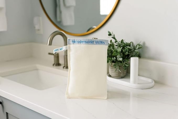 MicrodermaMitt ULTRA Exfoliating Mitt - The Ultimate Deep Exfoliating Body Scrubber Kese Glove – Keratosis Pilaris, Strawberry Skin Treatment, Reduce Ingrown Hair, Turkish Body Scrubber Exfoliator-Velvo Beauty