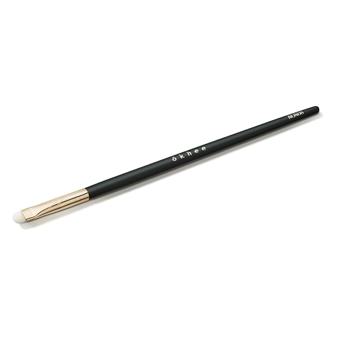 [SOO ADOR] okhee Eyeline Smudge Brush NUN 06 - Perfect for Creating Smoky Eyes and Diffused Eyeliner | Designed by K-Pop Makeup Artist Seo Ok | Makeup Brush Eye Brush-Velvo Beauty