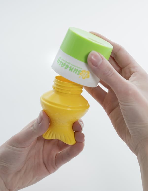 YAYA ORGANICS Sun-Easy Sunscreen Applicator, Refillable Roll-On with Sponge for Kids and Babies, Fun, Fast and Mess-Free application, Holds 80 ml, Fish/Blue Cap-Velvo Beauty