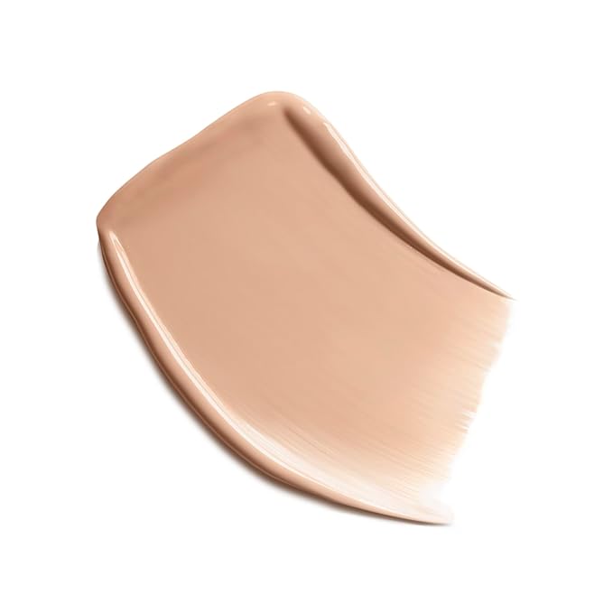 Chanel Vitalumiere Aqua Ultra Light Skin Perfecting Makeup SPF 15-30 ml, No.40 Beige-Velvo Beauty