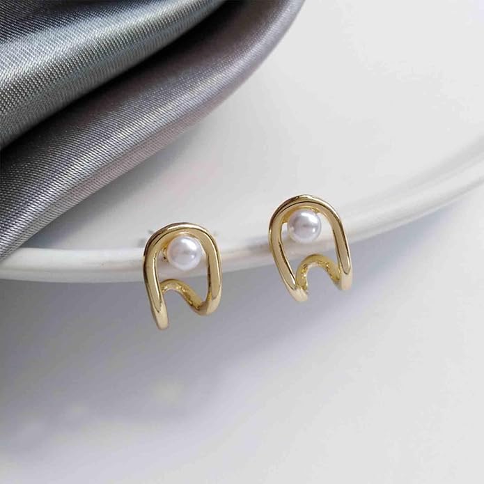 Vintage Pearl Claw Earrings Pearl Claw Stud Earrings Gold Circle Earrings Minimal Pearl Earrings Jewelry for Women-Velvo Beauty