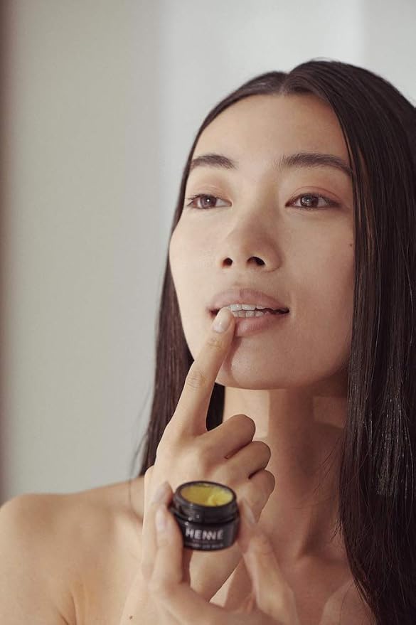 Henné Organics Luxury Lip Balm - Natural and Organic Moisturizer - 0.35 Ounce Jar-Velvo Beauty