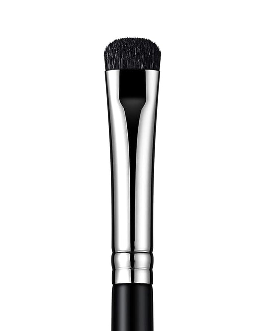 Eyeshadow Smudge Brush, EIGSHOW Short Shader Precision Makeup Brush High-End for Creasing & Cat Eye Makeup, Premium Quality, Cruelty-Free (E806)-Velvo Beauty