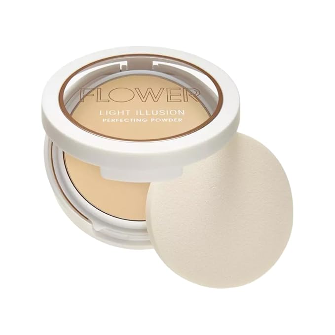 FLOWER Beauty By Drew Barrymore Light Illusion Perfecting Powder - Powder Foundation + Setting Powder for Makeup - Medium Buildable Coverage - Natural Glow + Flawless Finish - Mirror + Sponge Include d (Caramel)-Velvo Beauty