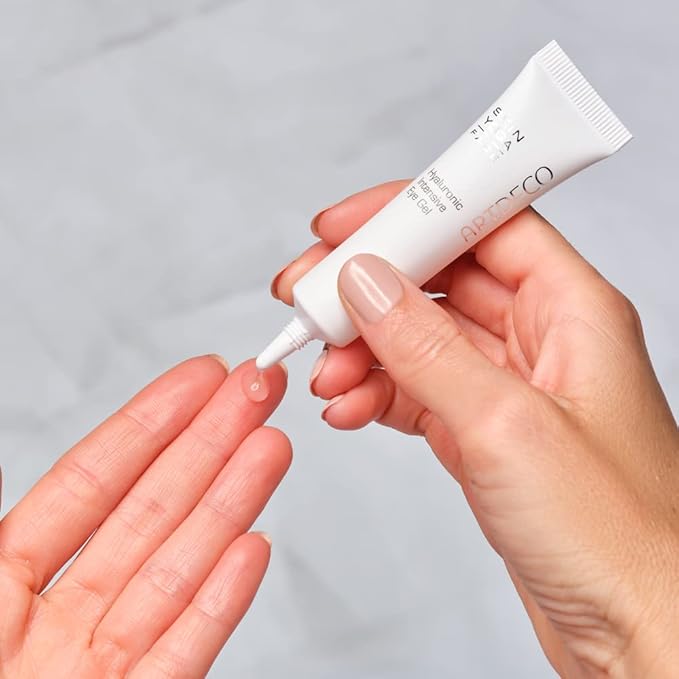 ARTDECO Hyaluronic Intensive Eye Gel - hydrating gel for eyes - reduces fine lines, wrinkles, imperfections & signs of tiredness - long-lasting effect - facial skin care products - eye cream - 0.50 Oz-Velvo Beauty