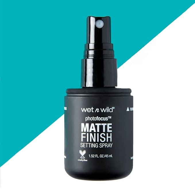 wet n wild Photo Focus Setting Mist, Up to 24HR Wear, Lightweight & Nourishing Aloe Formula Suitable for All Skin Types, Cruelty-Free & Vegan - Matte Appeal-Velvo Beauty