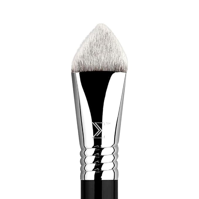 Sigma Beauty 4DHD Kabuki Brush – Pyramid-Shaped Kabuki Makeup Brush for Blending Concealer and Powder on Spots, Scars, Crevices and Under Eye - Offers Precise Application & Detailed Coverage-Velvo Beauty